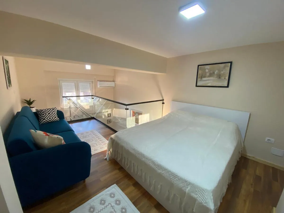 Jon'S Duplex Apartment Tirana